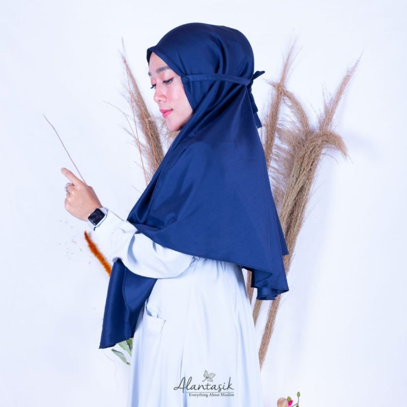 BERGO Maryam  JILBAB Jumbo Silky L BERGO size L./HIJAB SPORT/bergo intant/kerudung olah raga/bergo terlaris.