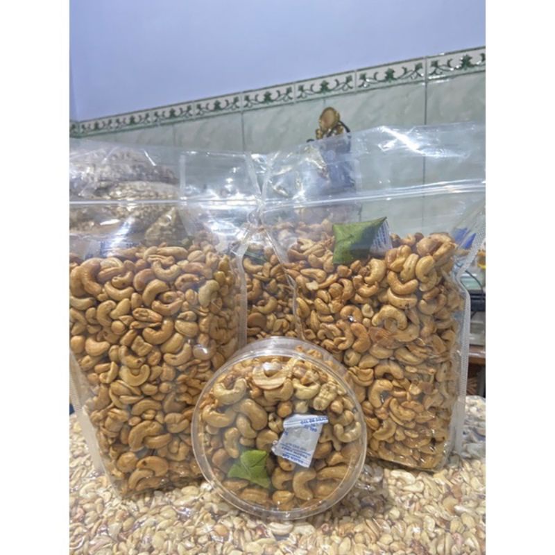

PROMO KACANG METE ASLI WONOGIRI MATENG PECAHAN 500GRAM