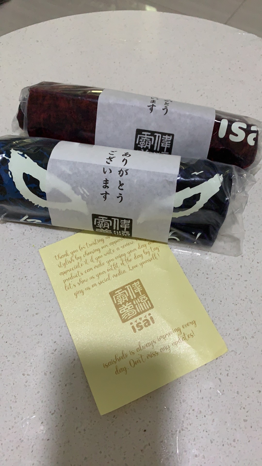Isaishodo - Miteiru / Urban Batik / T-shirt / 7 Varian / Kaos Jepang / Unisex