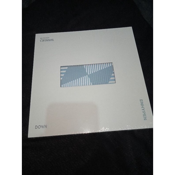 Album Enhypen Border: Carnival Down vers Sealed