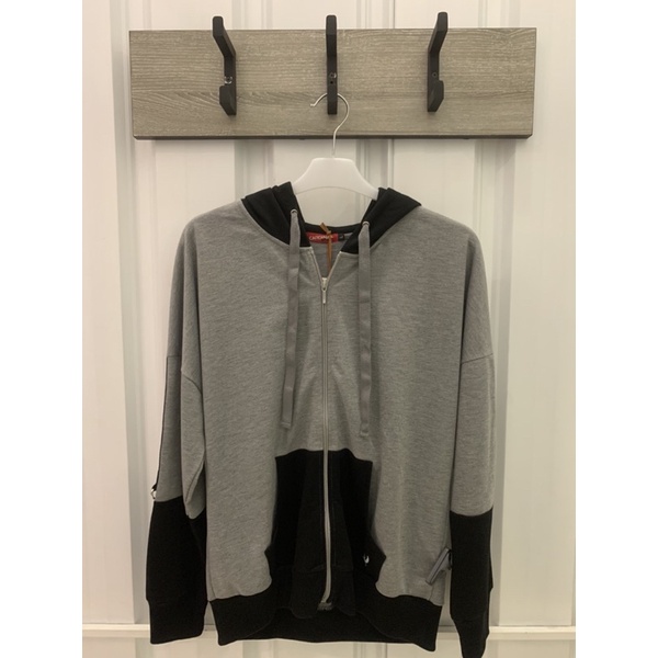 Jaket Wanita Cardinal