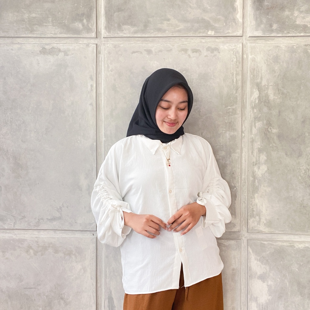 MONIC TOP BLOUSE LENGAN BALON SERUT - ZIA SHIRT AIRFLOW LENGAN SERUT