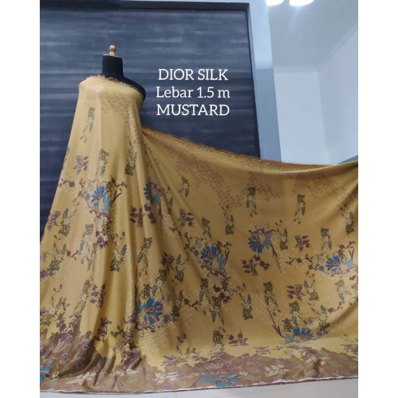 Bahan Dior Silk