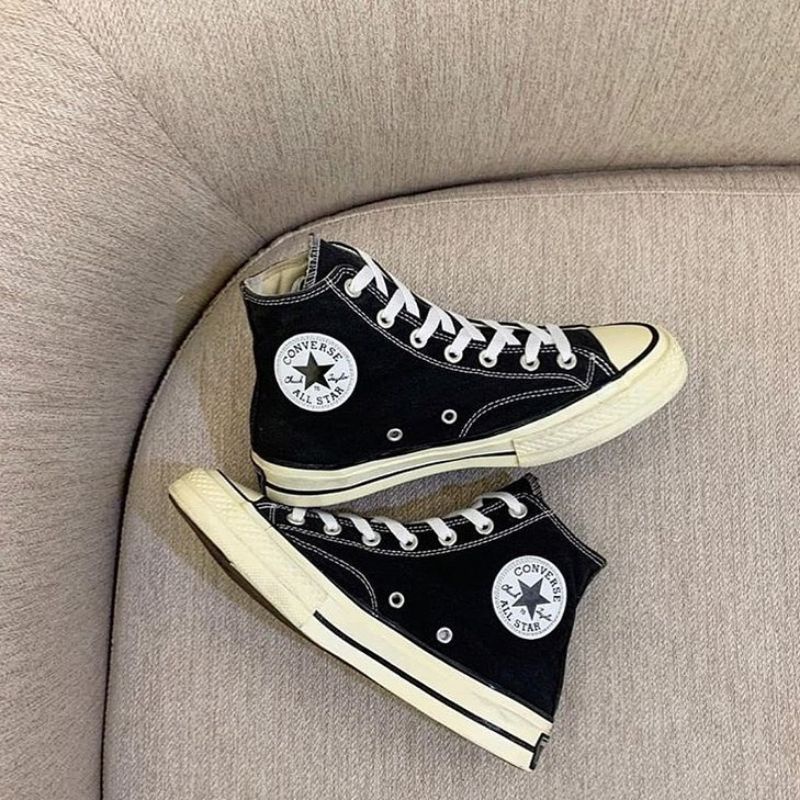 SEPATU IMPORT CONVERSE 70S BLACK WHITE HIGH PREMIUM QUALITY VIETNAM SNEAKERS PRIA WANITA CEWEK COWOK KADO HADIAH BERKUALITAS TERJANGKAU AWET GRAB GOJEK HITAM PUTIH