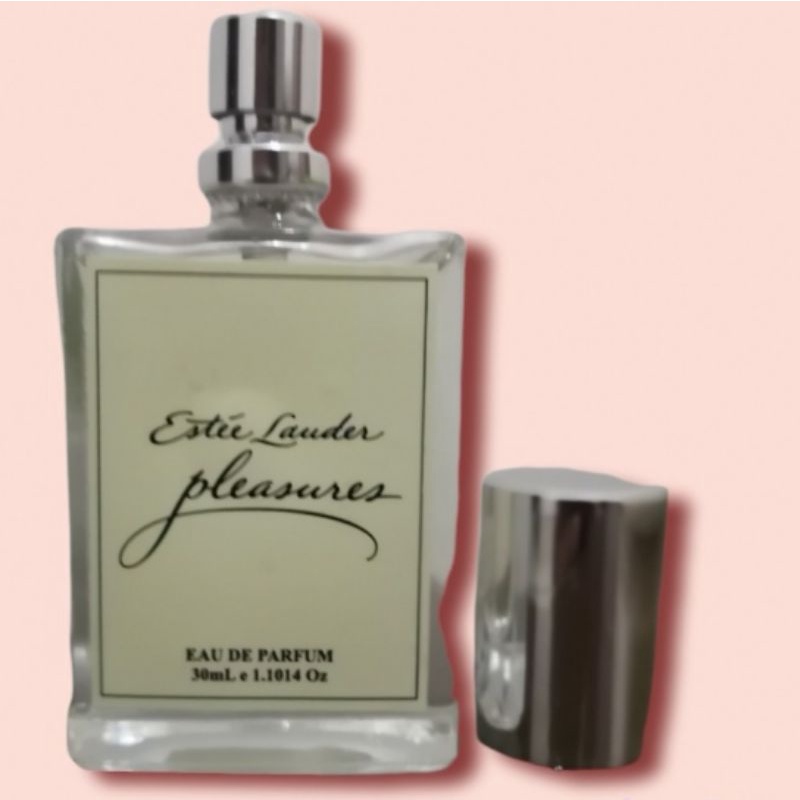 Parfum Estee Lauder Pleasure Woman 30 ml/ Super wangi/ Botol Kaca