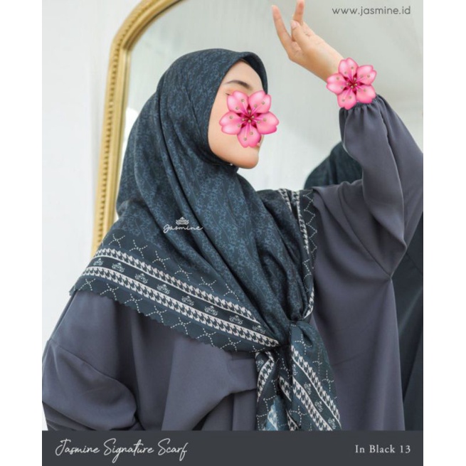 JASMINE SIGNATURE SCARF BY JASMINE BY LIDIA HADIWINOTO