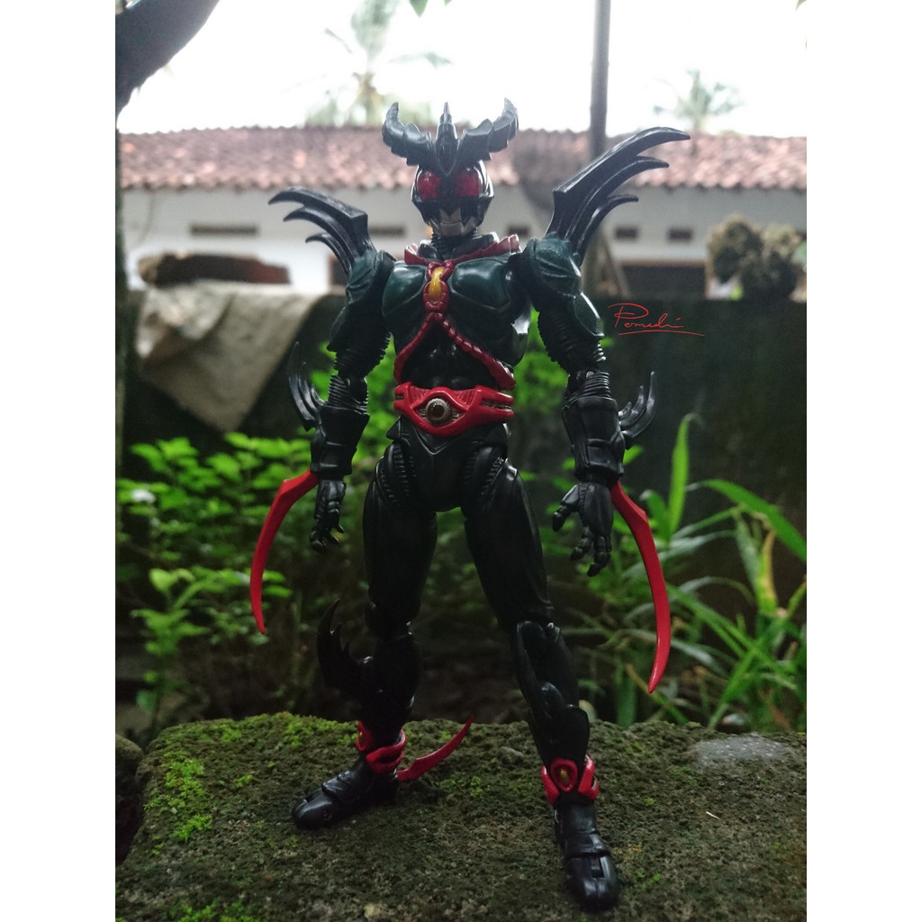 SHF Exceed Gills