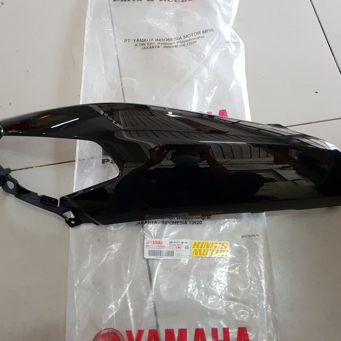 COVER BODY NMAX, N MAX HITAM ASLI YAMAHA