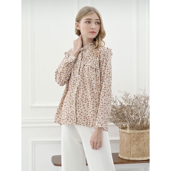 youngmoodis florie kemeja blouse motif bunga halus import