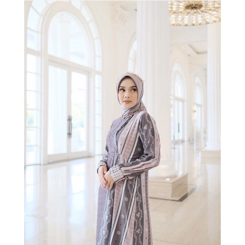edelweis dress vanilla hijab dove m