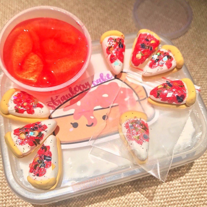 Strawberry cheese cake