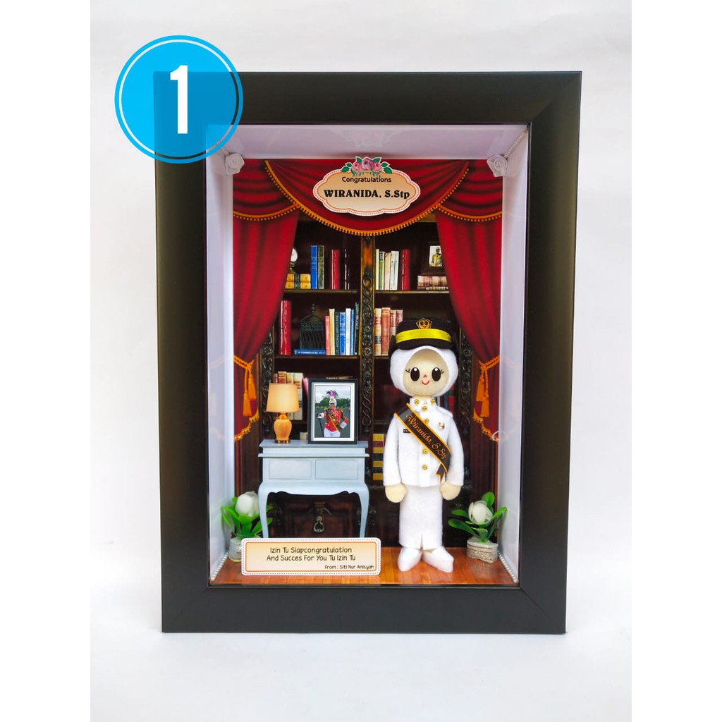 Boneka Flanel IPDN Perempuan Frame 3D 21X30 Cm