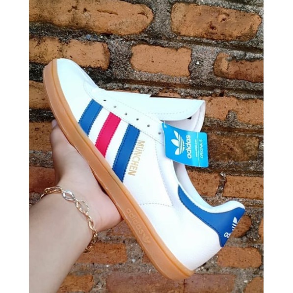 Sepatu Adidas Munchen
