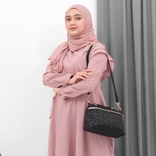 M04LDS Tas Wanita Import Batam Korea Trendy Ibu Rantai Kulit Hangout Kecil Muslimah Mewah Branded Ko