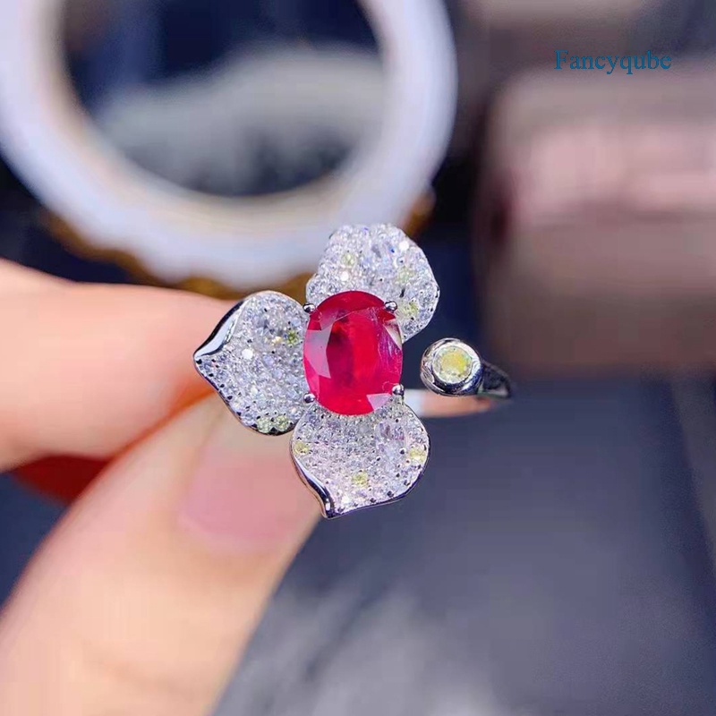 Cincin Pernikahan Bentuk Bunga Hias Cubic Zirconia Oval Untuk Wanita