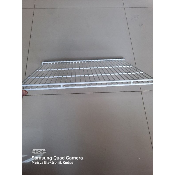 Rak showcase Polytron BS