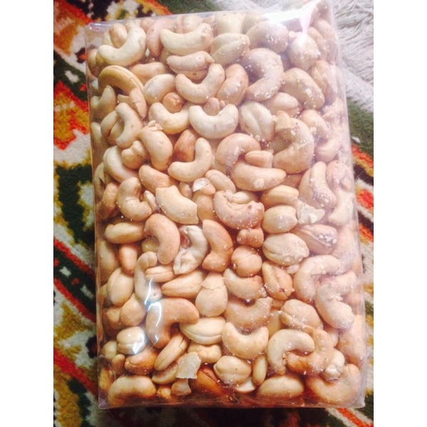 

Kacang Mede oven Super 1 Kg