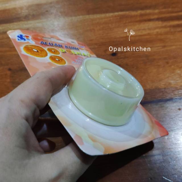 

Cutter Donat Cetakan Donat Plastik Mini Sin Lian 112 Malaysia