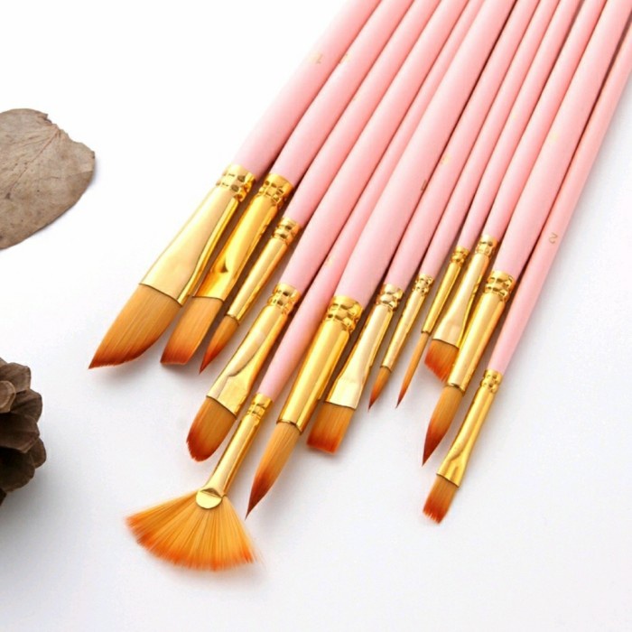 

Kuas Lukis Set 12 pcs untuk Cat Acrylic/ Cat Minyak - Merah Muda
