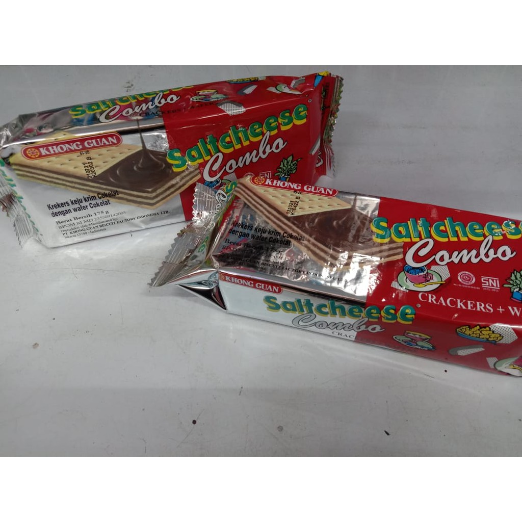 

SALTCHEESE COMBO KHONG GUAN 175 GRAM BISKUIT COKLAT SENWICH