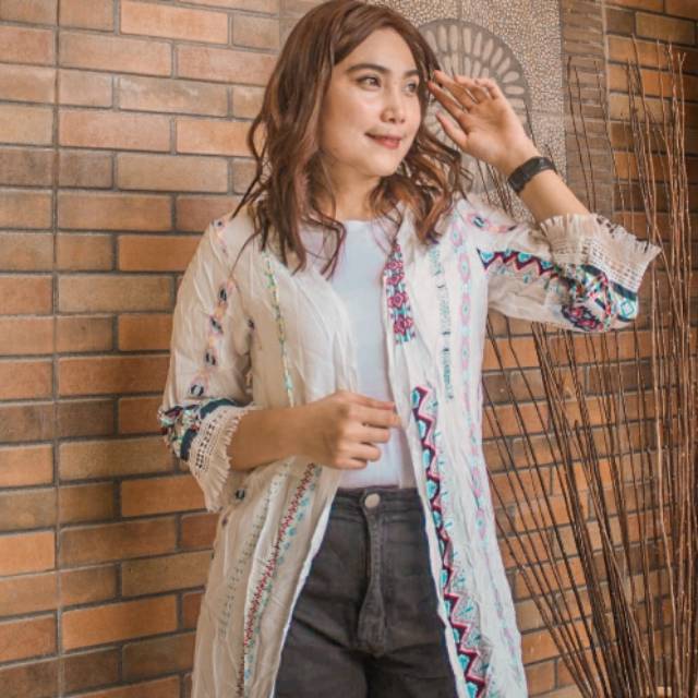 Ethnic Outer