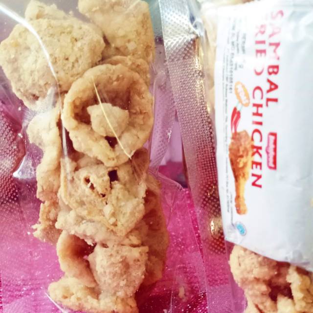 

Kerupuk tahu berhadiah/snack sedap