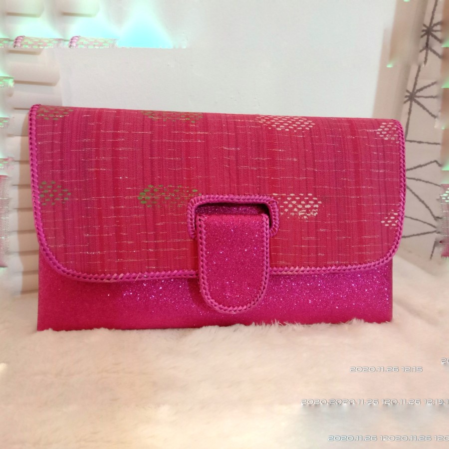 Dompet Pesta Motif Ulos Pink Fanta
