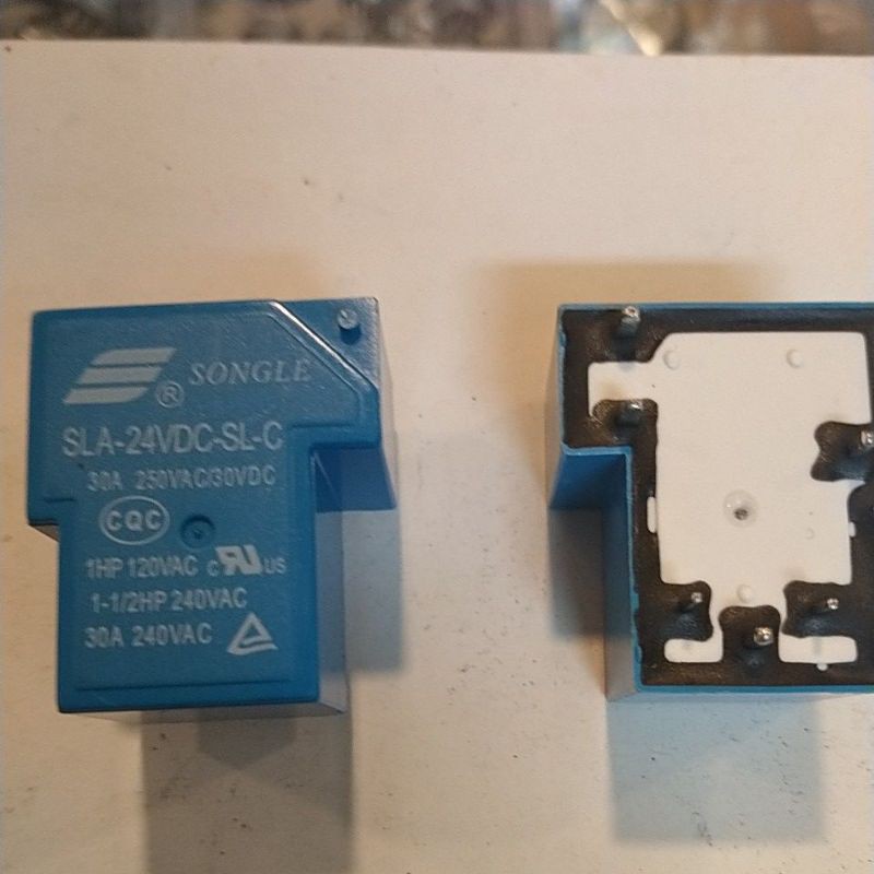 Riley Songle SLA-24VDC-SL-C 24Volt 6Pin