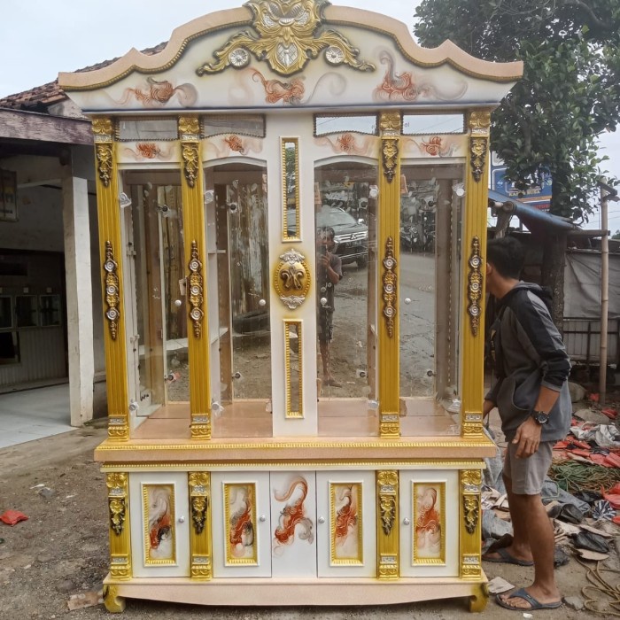 Lemari Hias / Lemari Kaca / Lemari Pajangan Kristal 4 Pintu Termurah