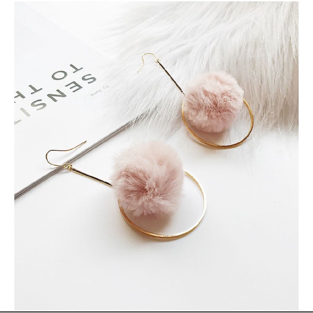 Anting pompom Anting korea anting wanita anting hijab anting panjang bulu rabbit ring 469