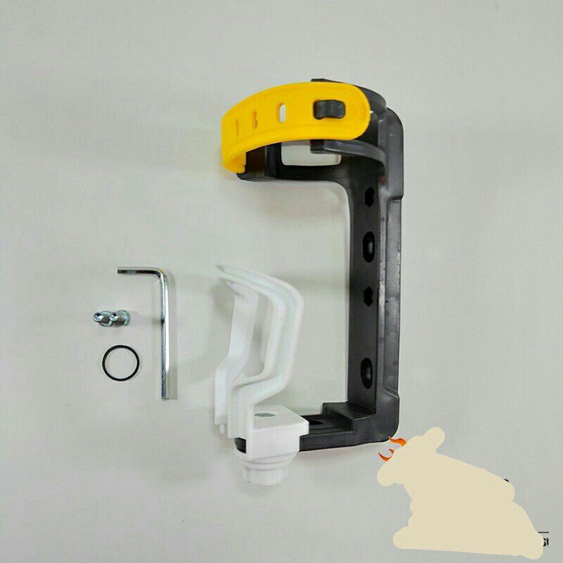 Holder Tempat Botol Air Minum Di motor / Dudukan Tempat Air Botol Minum Sepeda dan Motor Tempat AQua