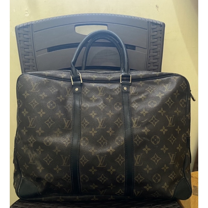 Preloved LV TAS laptop/ kantor lengkap noser