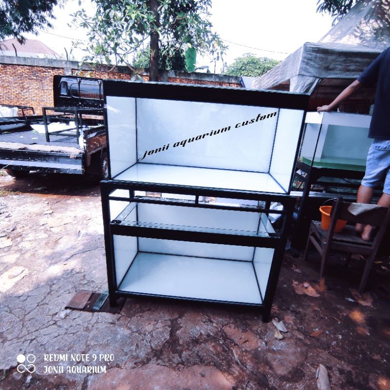 aquarium 100x50x50 10mm 2 susun full stiker oracall putih