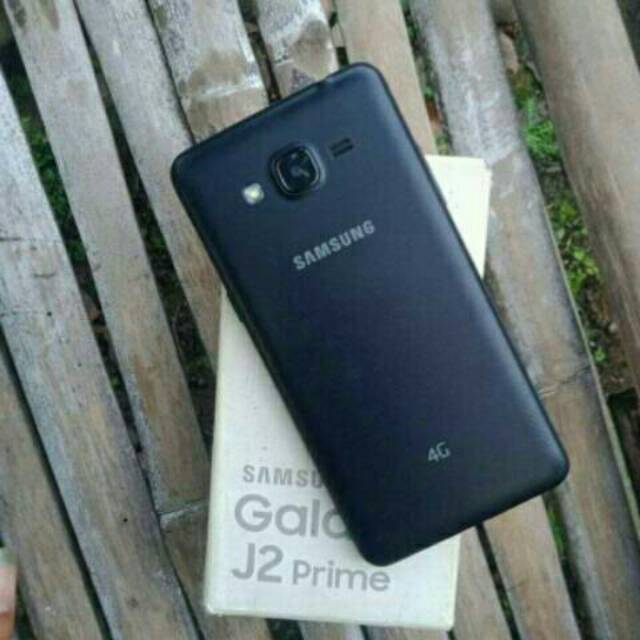 SAMSUNG J2 PRIME  BEKAS BERKUALITAS