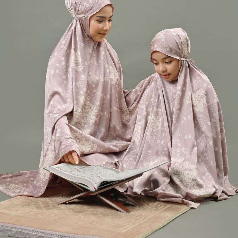 Harmonie Prayer Set