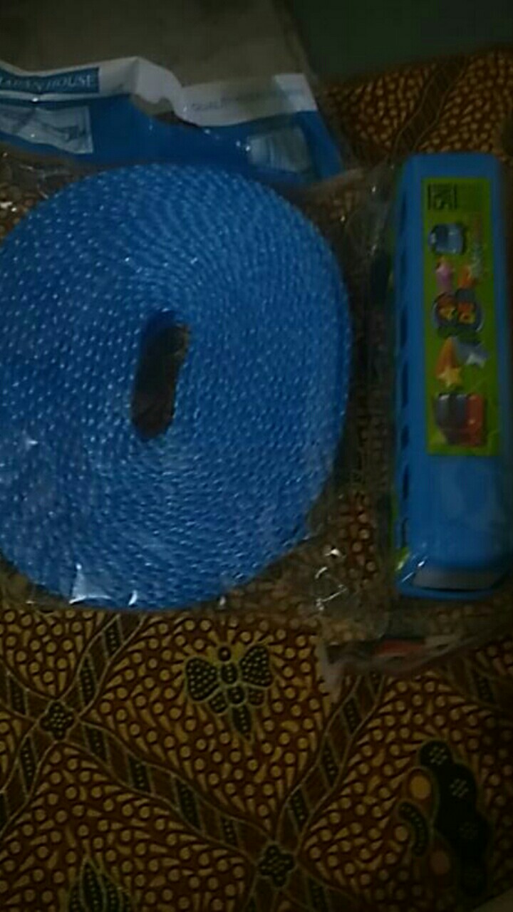 Tali Jemuran 5 Meter Praktis Kuat Murah Clothes Line Laundry Tali Gantungan Lubang Baju Tambang