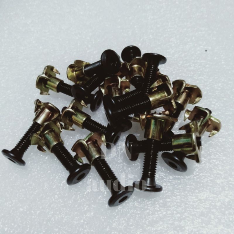 baud speaker mur cakar ayam 5cm