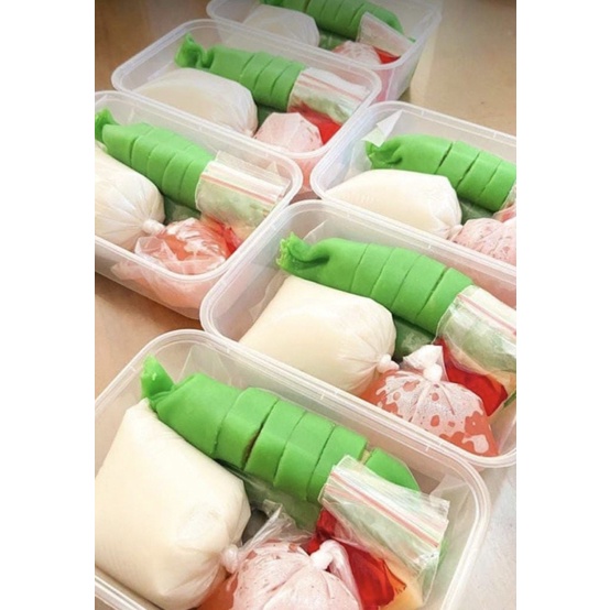 

Pisang Ijo by Idalicious