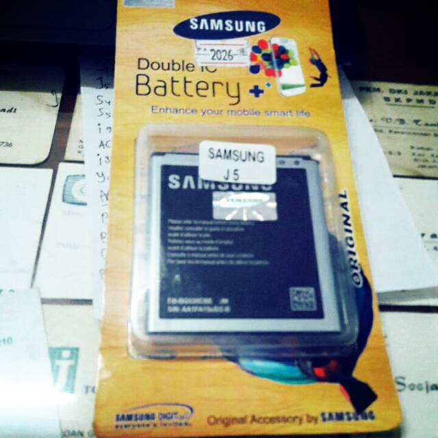 Baterai Samsung J5