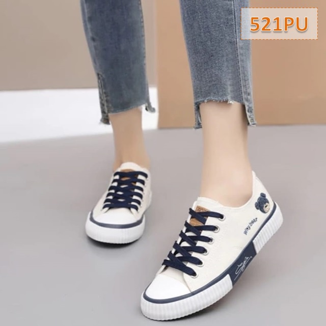 Sepatu Sneakers Wanita Tali Terlaris AS 167 Cewek Whybear Lite Sole 3 cm Hitam Putih (521)