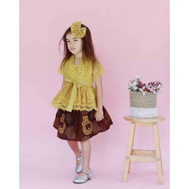 MyBajunik Kebaya Anak dan Keluarga (Kebaya Kinasih)