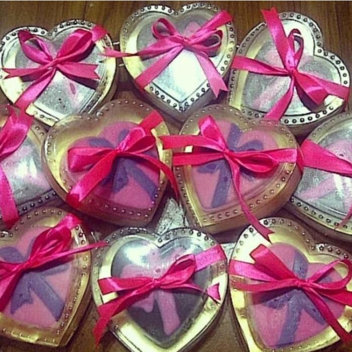 

Coklat Valentine (Love) Bisa Request Warna Coklatnya Terlaris!!! R33A