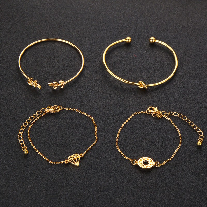 Gelang 4Pcs/Set Wanita Model Vintage Simple Elegan Motif Korea Dalika