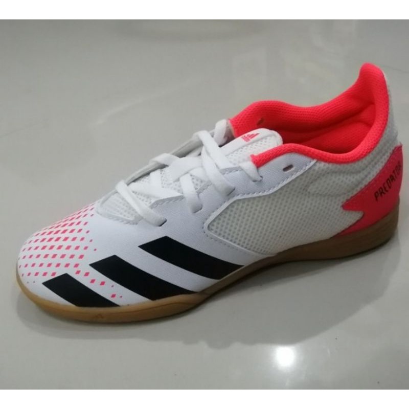 Adidas Football /sepatu futsal predator sala 20.4