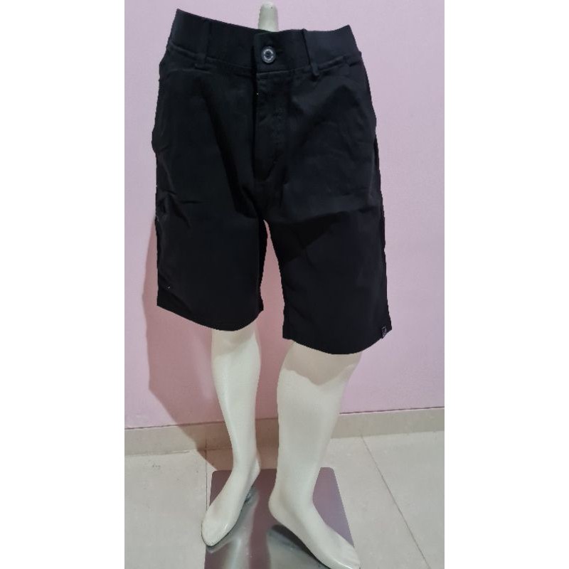 Celana Pendek Jumbo Pria Lee Conti