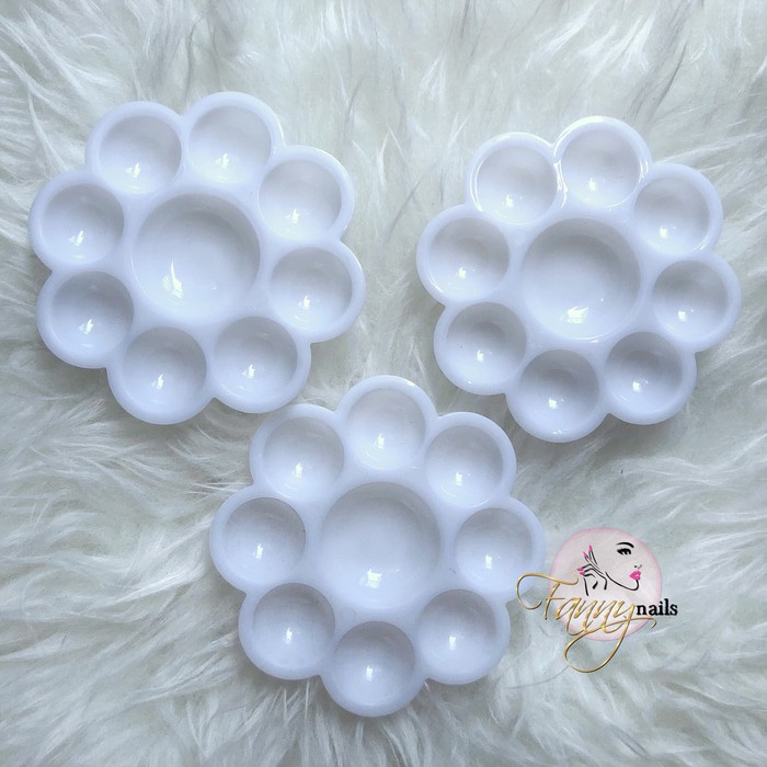 

Lyra Sketch Book - Kiky Sketch Book - Papan Tulis Gambar Pallet Palet Nailart Nail Art Painting