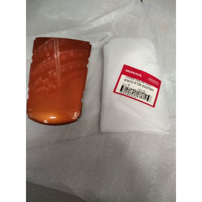 COVER TAIL ORANGE SUPRA X 125 INJECTION ORI AHM 83510-KTM-850 FMR