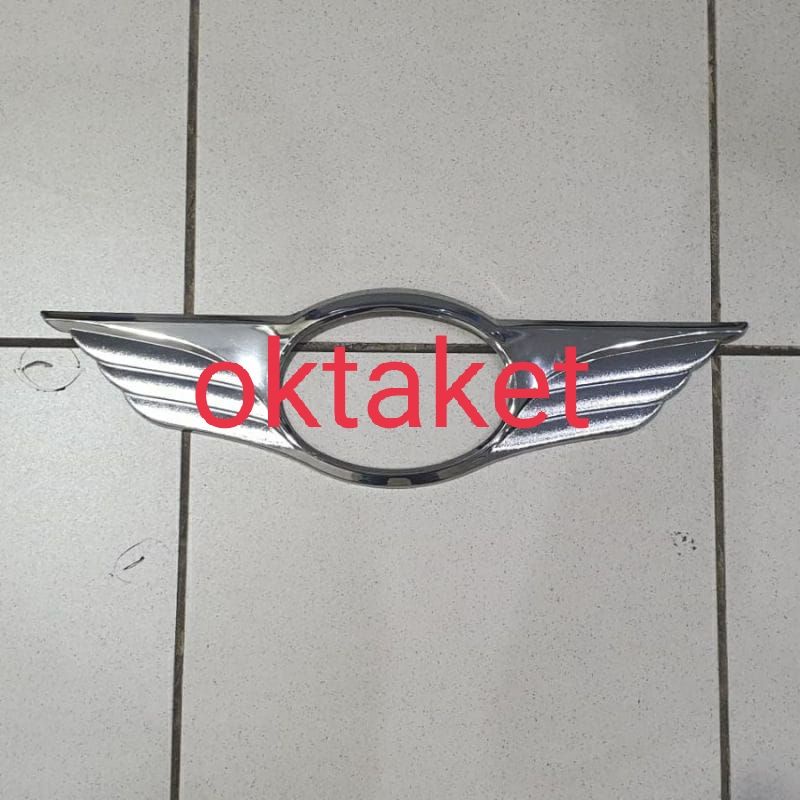 Cover logo depan mobil Agya/ Ayla chrome