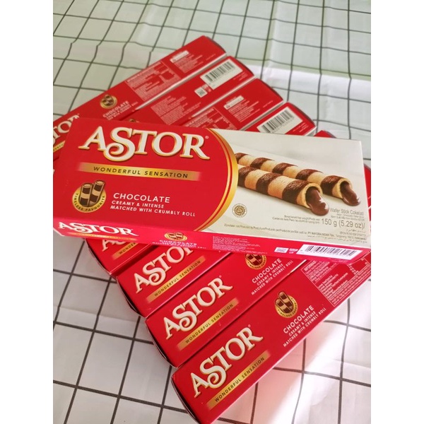 

astor stik coklat