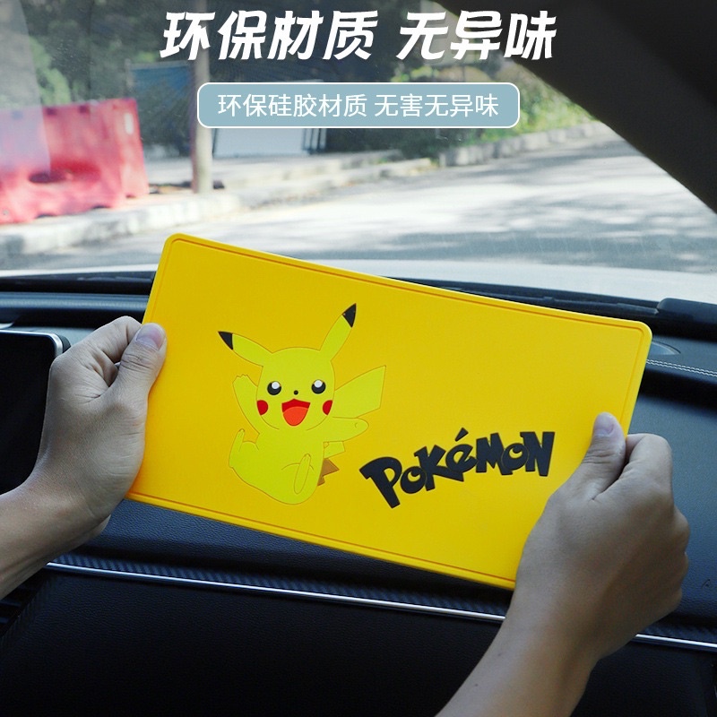 hiasan dashboard mobil pikachu satuan Boneka satuan Pajangan Hiasan Figure Figurin Bobble Head Goyang Dashboard Mobil Kue Cake Topper Pikachu Pokemon